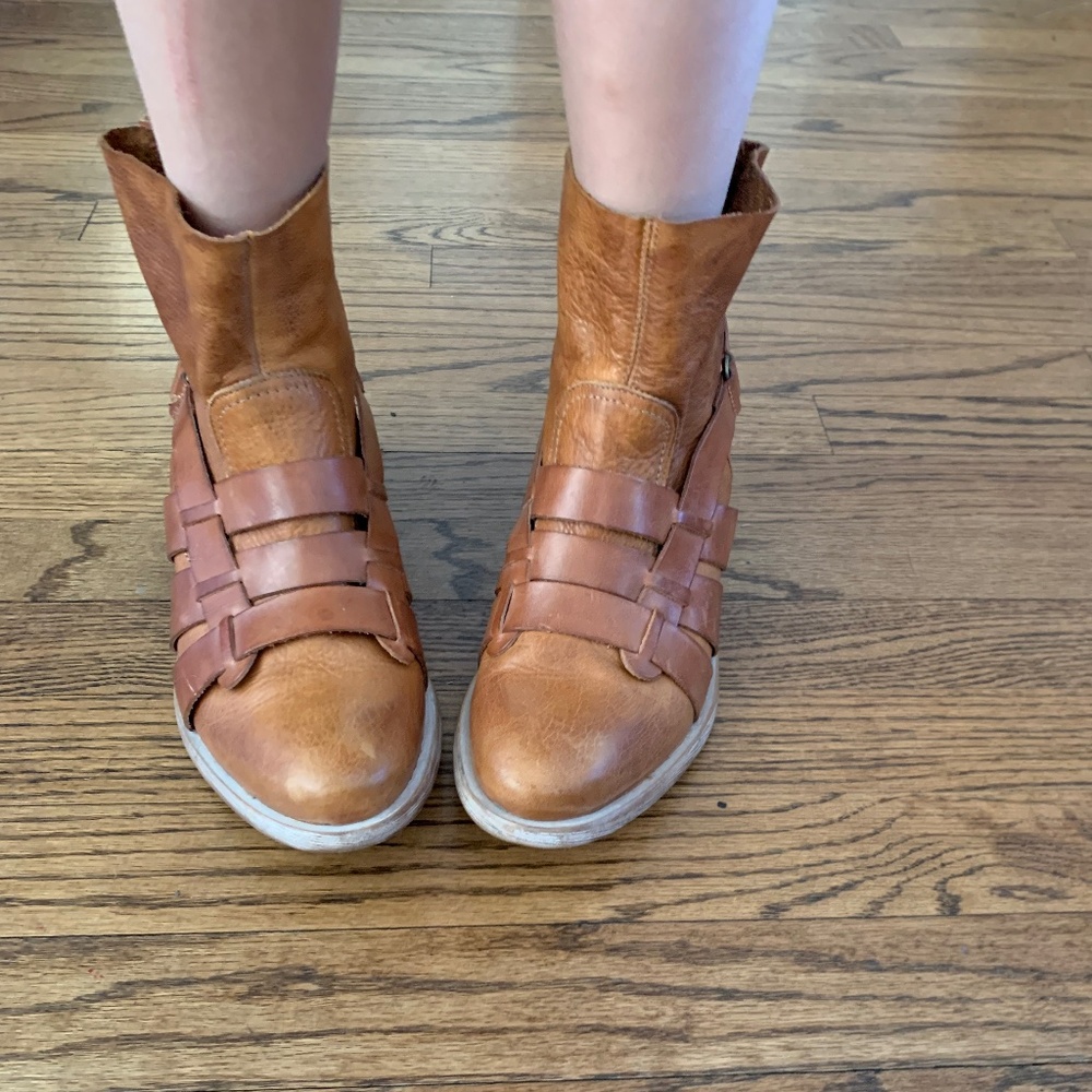 Veracruz Genuine Leather Ankle Boots excellent condition